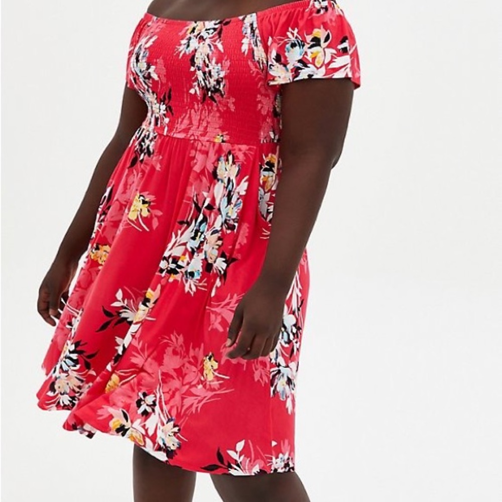 TORRID FLORAL DRESS SIZE 2